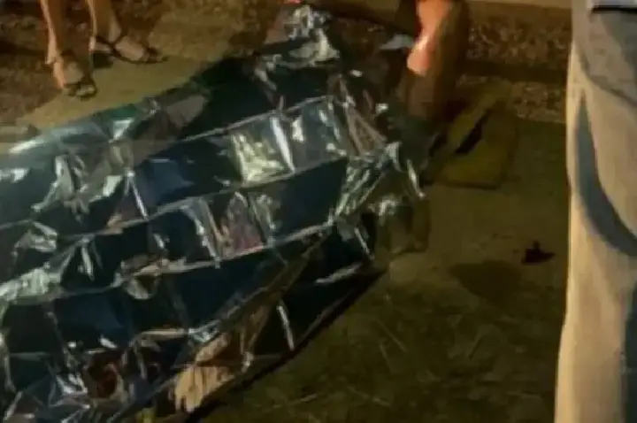 Acidente entre duas motos e carro deixa dois feridos na BR-319