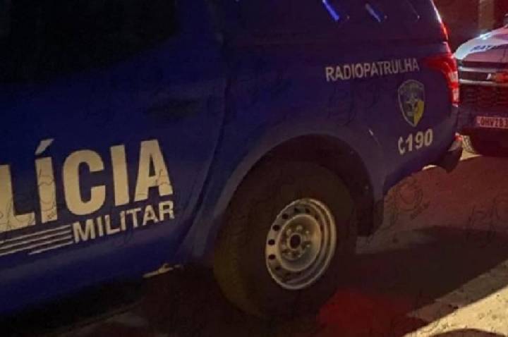 Casal é esfaqueado ao tentar separar briga durante consumo de bebidas em RO