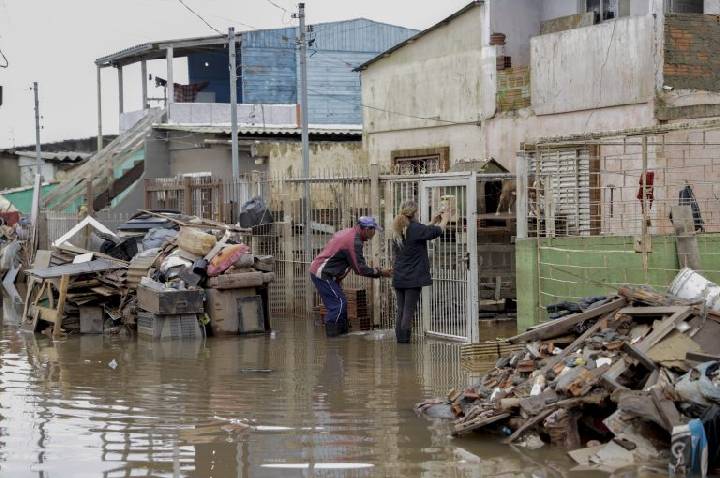 Comissão debate criação de política voltada para a saude mental em contextos de desastres climáticos