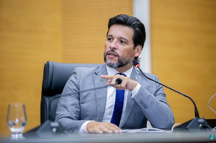 Delegado Camargo cobra implantação do Programa Escola Segura e Cidadã em escola de Vilhena