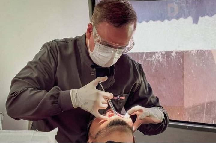 Deputado Alan Queiroz destina R$ 500 mil para aquisição de van odontológica em Teixeirópolis