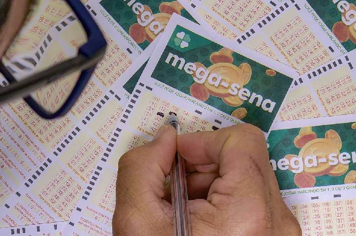 Mega-Sena acumula e próximo concurso deve pagar R$ 50 milhões