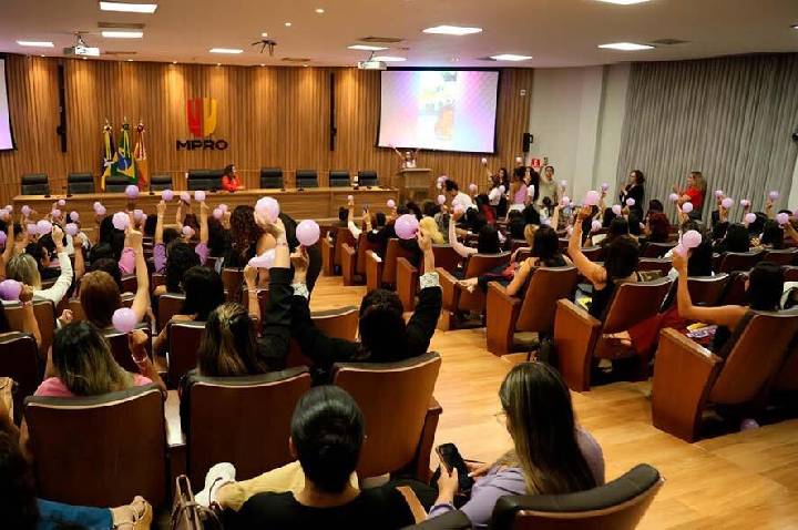 MPRO promove oficina para formação de multiplicadoras em projeto contra violência de gênero; conheça serviços de atendimento