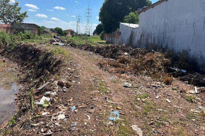 Pedido de providência busca limpeza na Rua Mário Andreazza, no bairro São Francisco