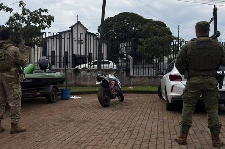 PF e BPFron prendem homem por tráfico de drogas em Guaíra/PR