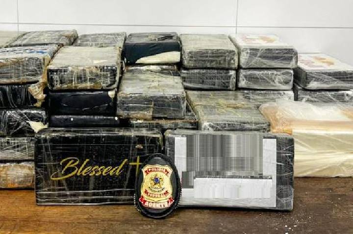 PF prende homem com 70 kg de cocaína no Aeroporto de Guarulhos/SP