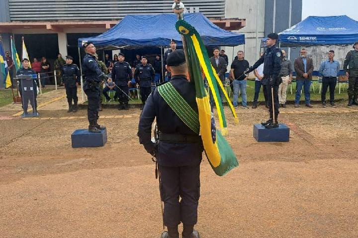 PMRO REALIZA PASSAGEM DE COMANDO DA 3ª COMPANHIA DO 6º BPM EM NOVA MAMORÉ
