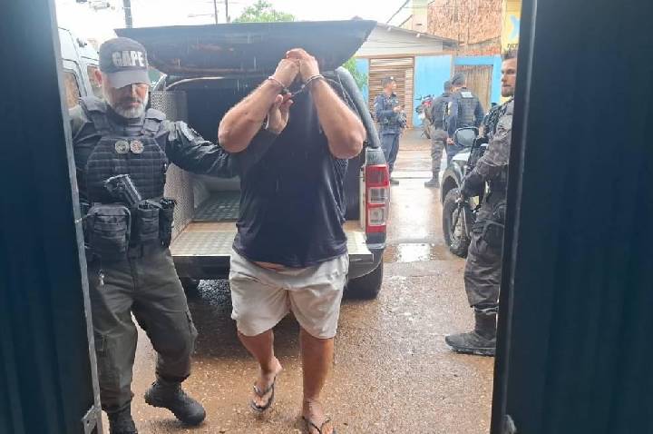 Polícia Militar prende homem e apreende adolescentes com drogas na zona leste de Porto Velho