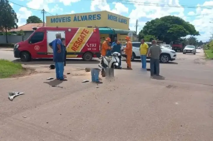 Quarta colisão do dia em interior de Rondônia deixa motociclista ferida