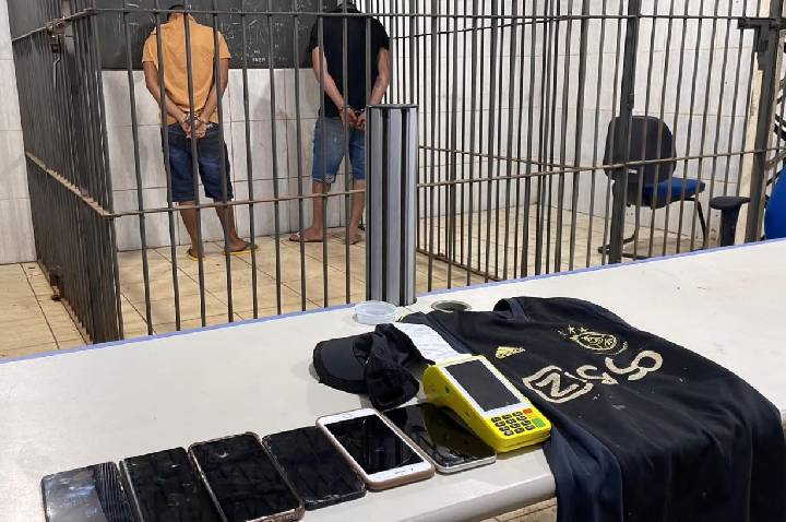 Rastreador de celular ajuda PM a prender trio após sequência de assaltos na zona Leste de Porto Velho
