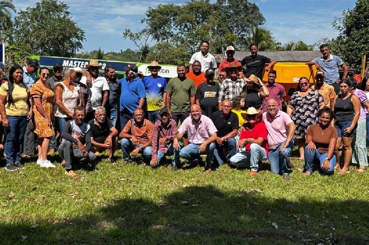 smael Crispin garante novos implementos e fortalece o trabalho de produtores em Tancredópolis