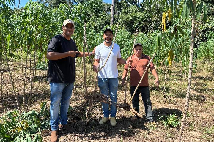 Vereador Dr. Gilber visita Bacia Leiteira de Porto Velho e defende incentivo à agricultura familiar