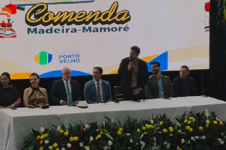 Vereador Nilton Souza prestigia entrega da Comenda Madeira-Mamoré a lideranças religiosas em Porto Velho