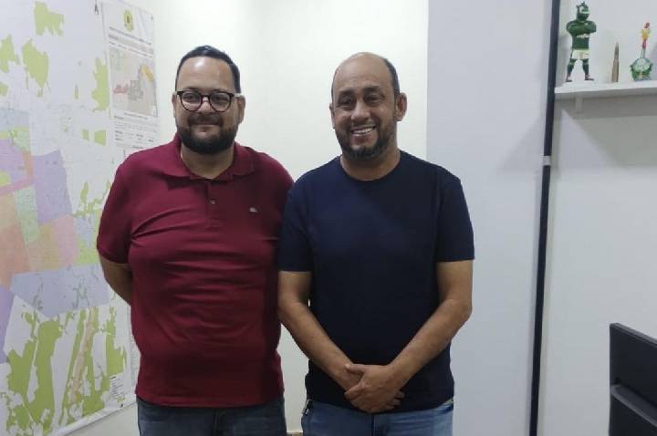 Vereador Wanoel cobra cronogramas de obras para o Baixo Madeira em reunião com Seinfra