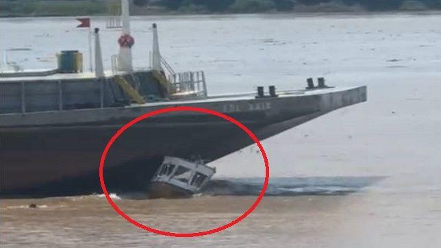 Acidente no Rio Solimões: Lancha Destruída por Balsa em Codajás