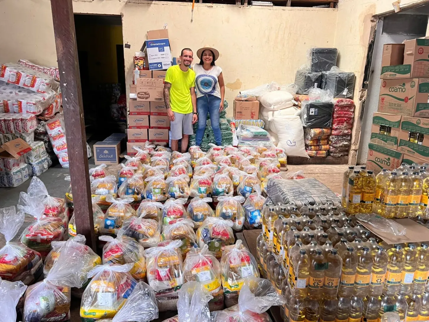 Ativista arrecada 200 cestas básicas como presente de aniversário para famílias carentes