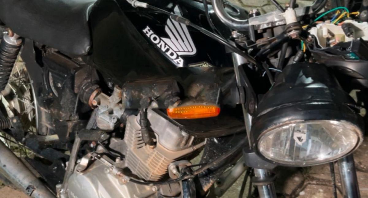Motociclista morre após colisão com caminhão, em Ji-Paraná