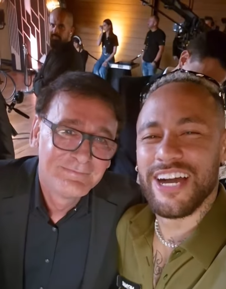 Prefeito de Ouro Preto do Oeste joga poker com Neymar e destaca Rondônia