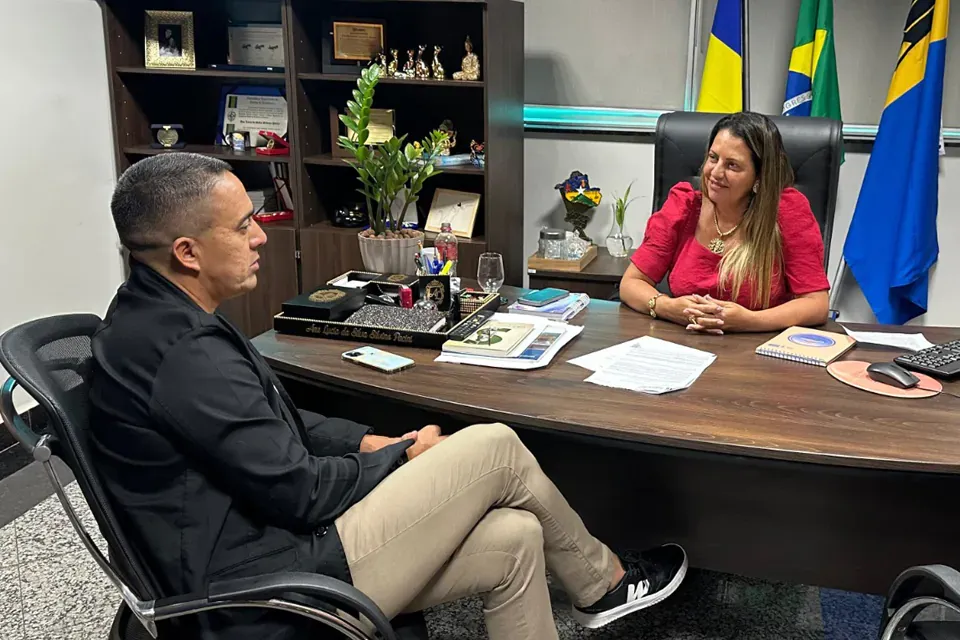 Deputado Eyder Brasil reafirma compromisso com a inclusão de estudantes com deficiência na rede estadual