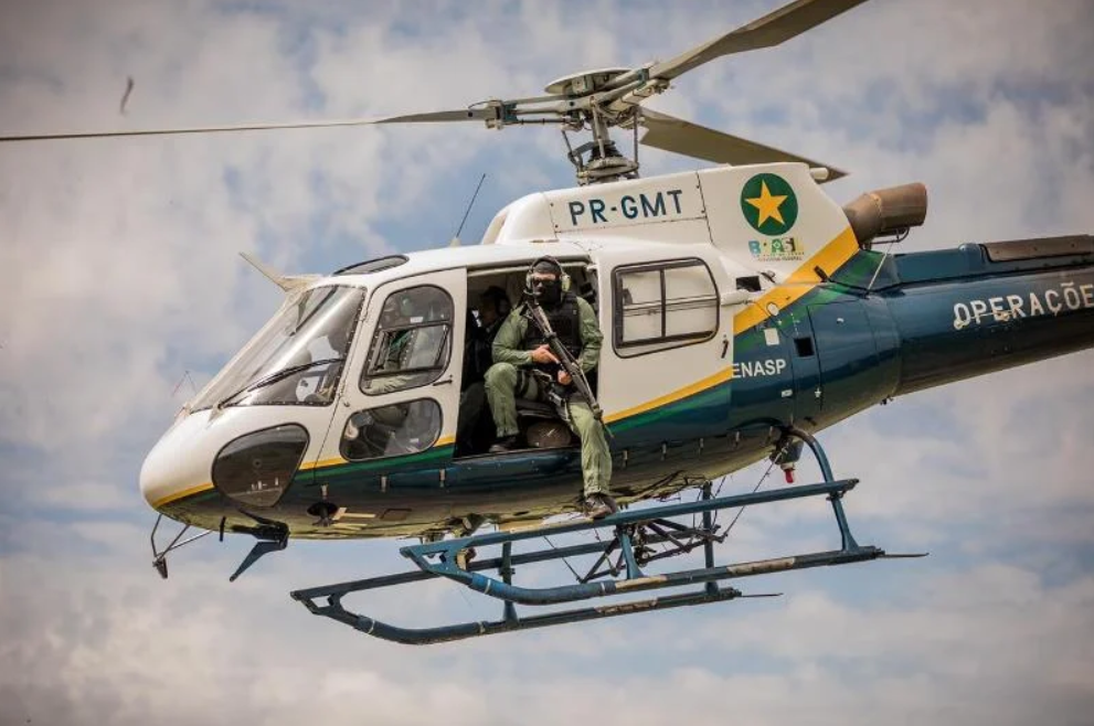 Helicóptero da Segurança Pública de Mato Grosso Reforça Operações em Porto Velho