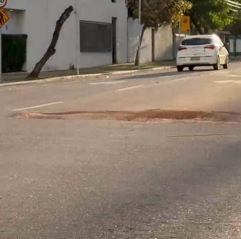 Buracos voltam a tomar conta das ruas de Porto Velho