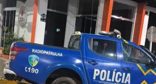 Homem é flagrado furtando comércio e se esconde dentro de freezer em Vilhena.