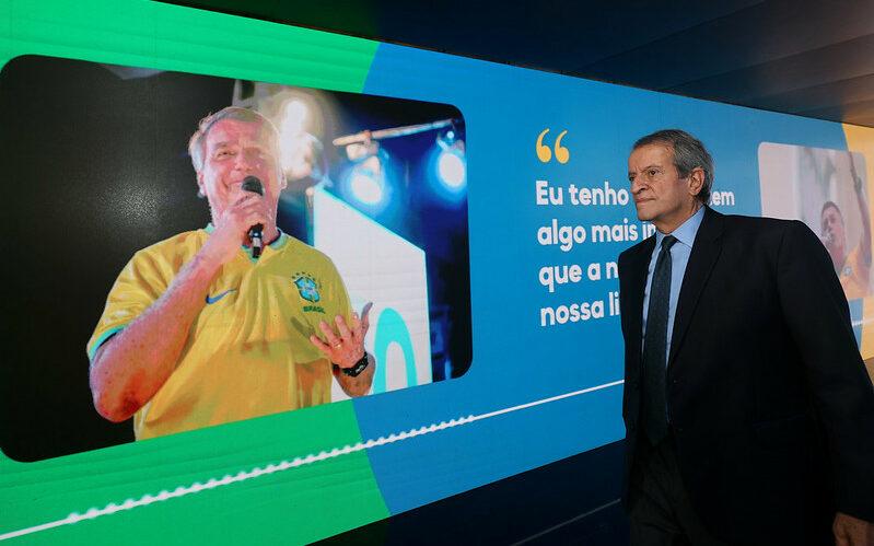 O novo plano de Valdemar para voltar a falar com Bolsonaro
