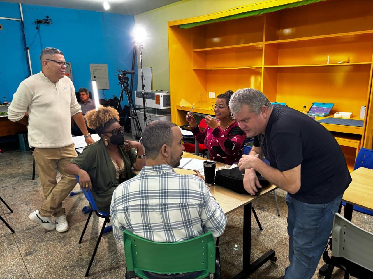 Professores de Rondônia  participam de jornada  sobre cultura Maker