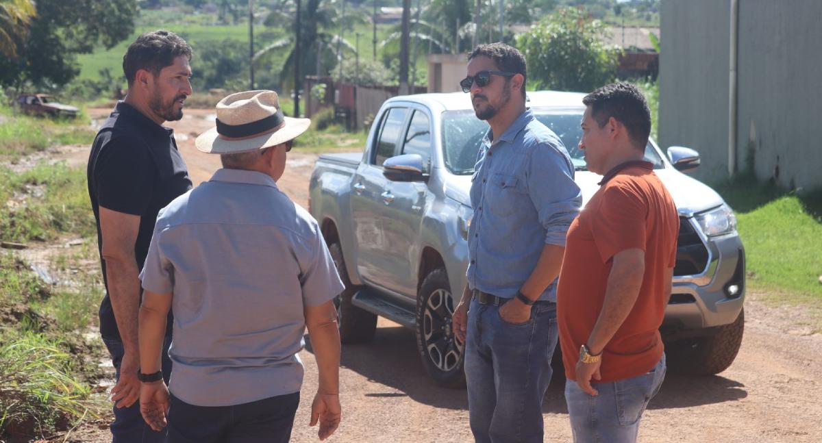 Secretários da Semagric e Semob visitam distritos da Ponta do Abunã ao lado do vereador Márcio Pacele