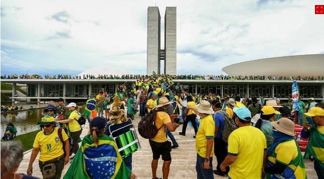 Anistia: familiares cogitam greve de fome para pressionar Hugo Motta