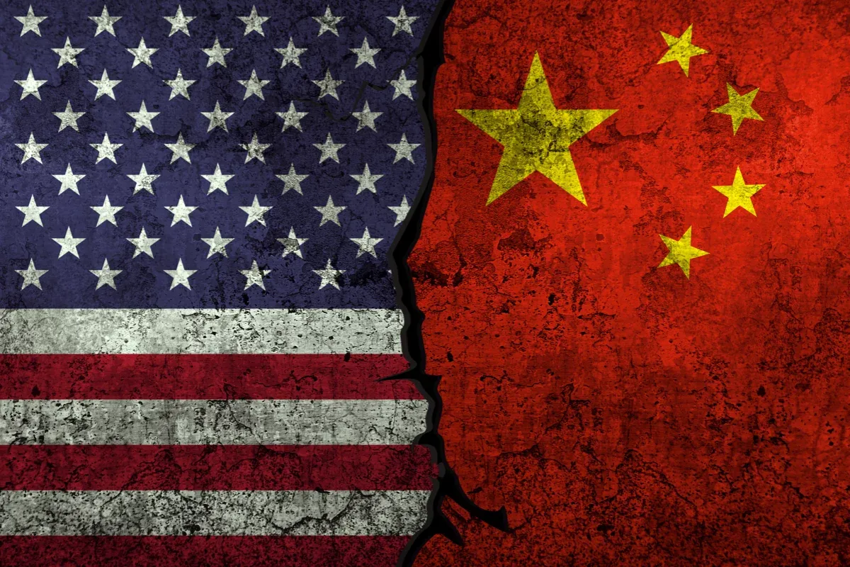 China nega que esteja envolvida em negociações tarifárias com EUA