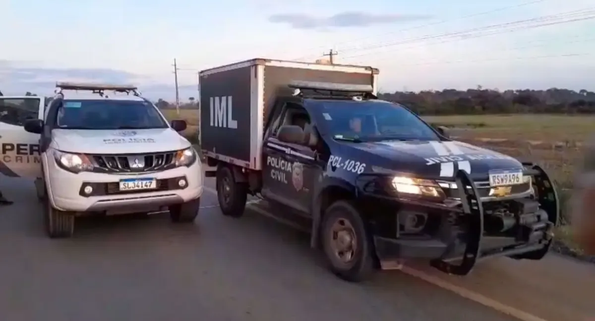 IDENTIFICADAS: Acidente entre carreta e ambulância deixa quatro mortes na BR-364