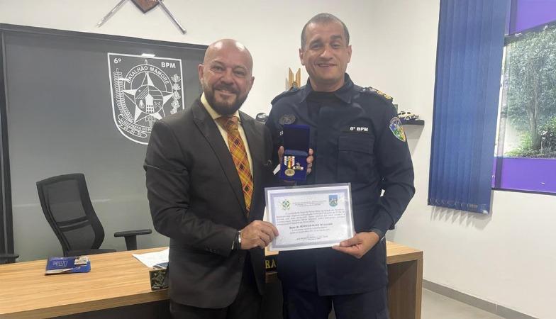 Corregedor-Geral do MPRO é homenageado pelo 6º Batalhão de Polícia Militar de Fronteira