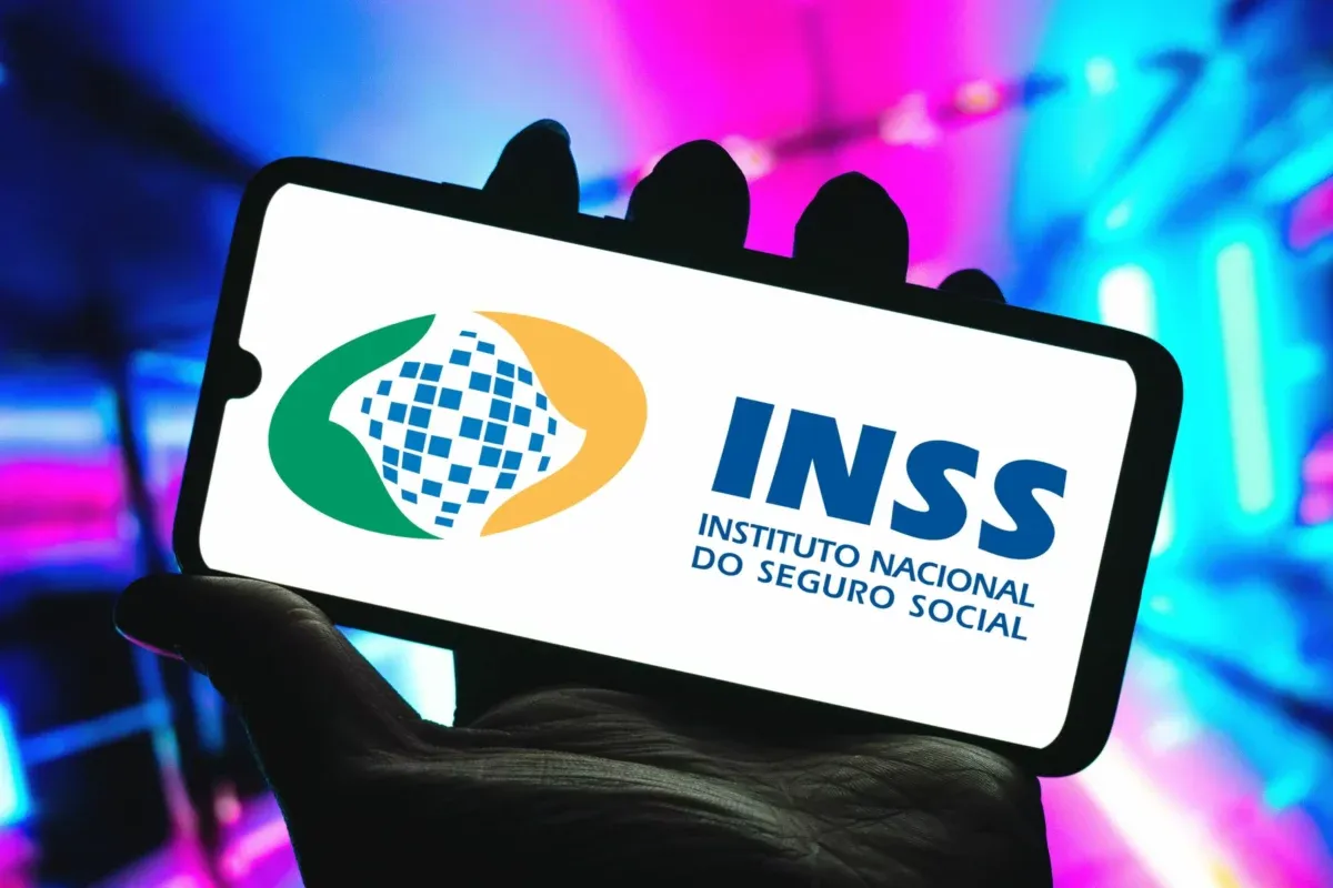 Ministro afasta entidades investigadas do CNPS após escândalo de fraudes no INSS