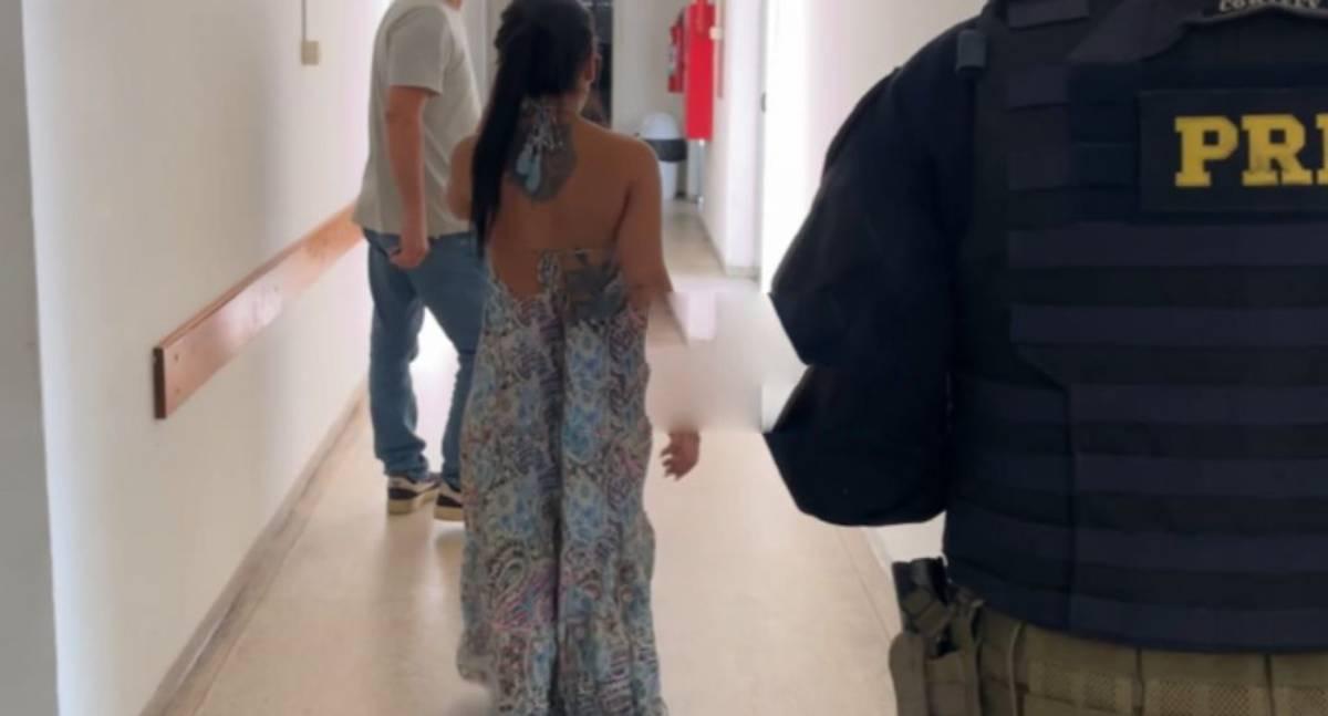 Mulher é presa pela PRF com mais de 3 kg de drogas presos ao corpo na BR-364