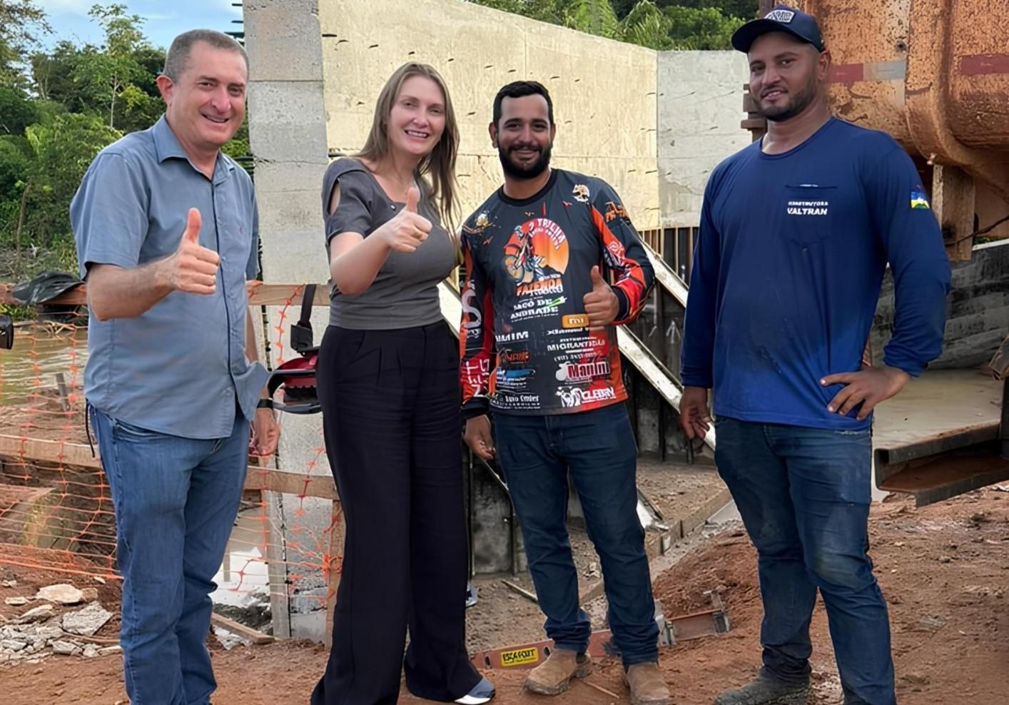 Obra na ponte sobre o Rio Corumbiara avança com apoio da deputada Lebrinha e prefeitura