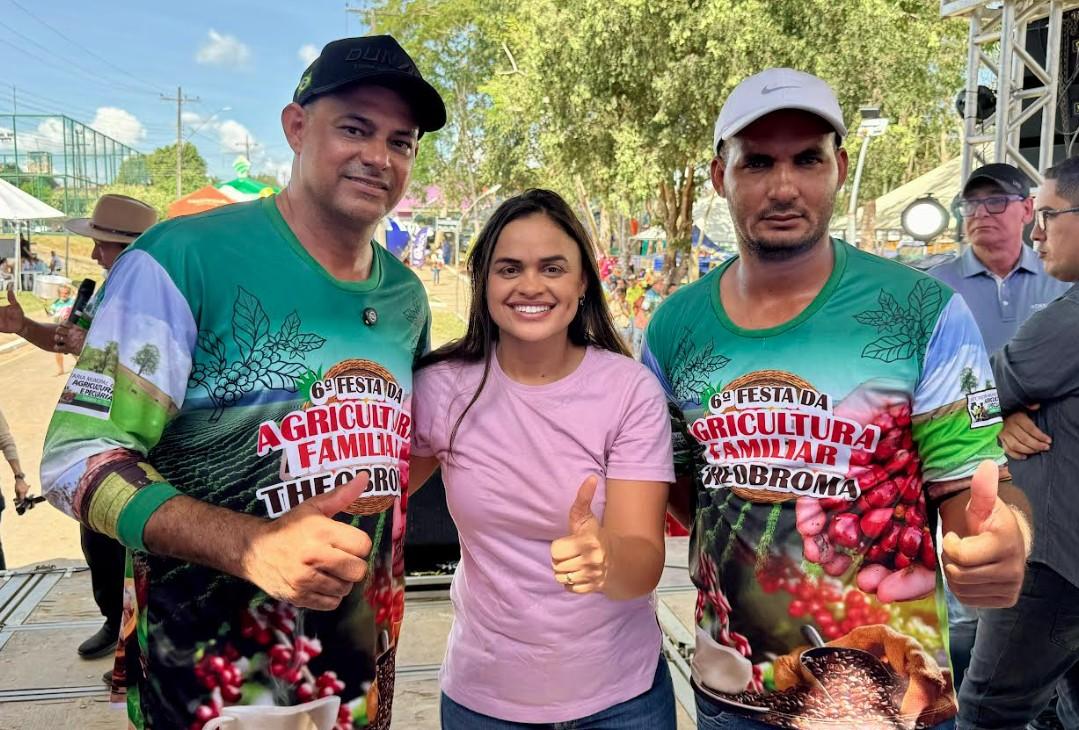 Deputada Estadual Dra. Taíssa participa da 6ª Festa da Agricultura Familiar em Theobroma