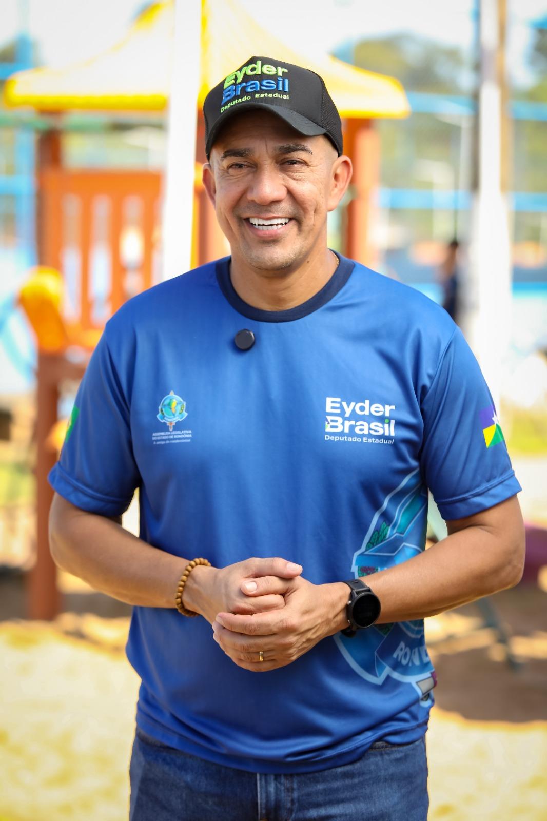 Eyder Brasil destaca noite de louvor com David Quinlan em Porto Velho