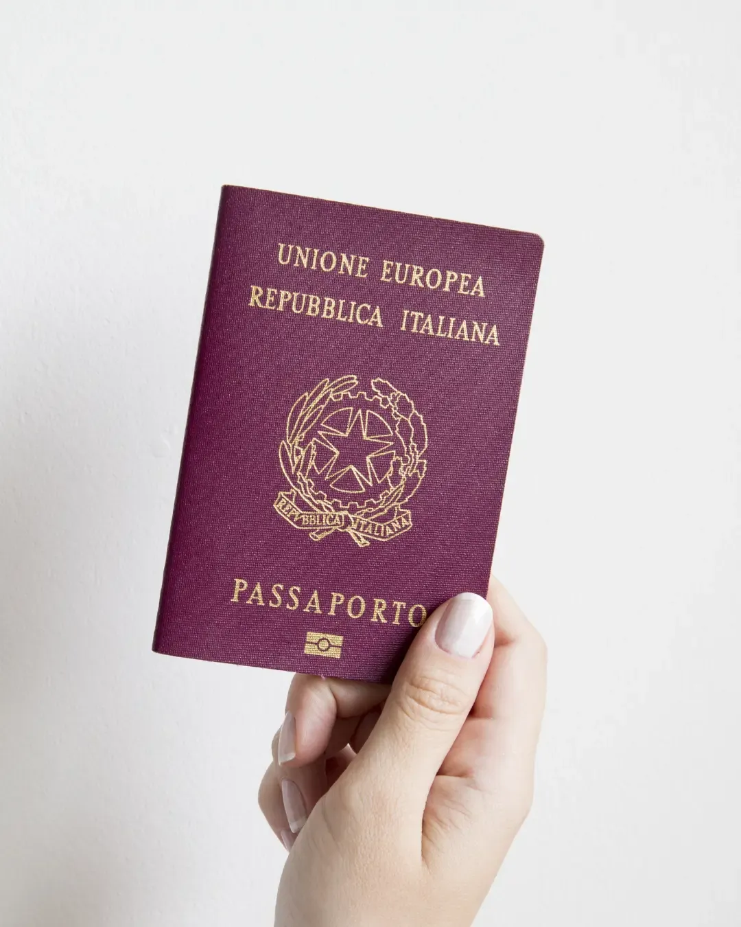 Itália vota referendo sobre cidadania e leis trabalhistas sob boicote do governo