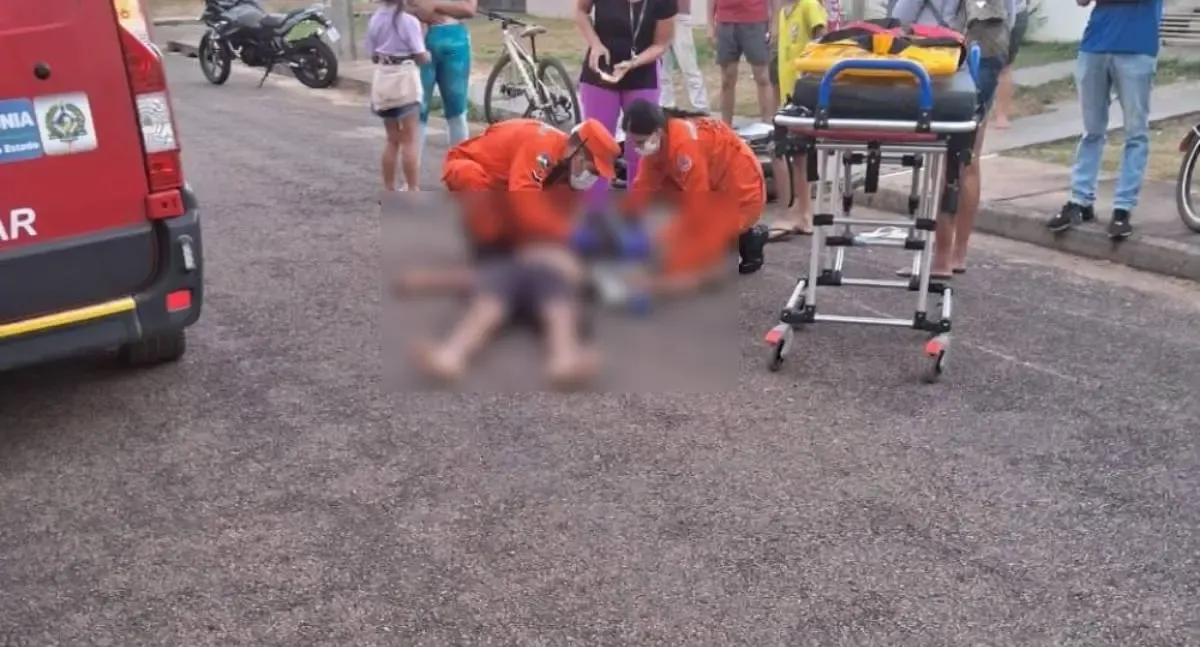 Motociclista sofre acidente grave e é internado inconsciente