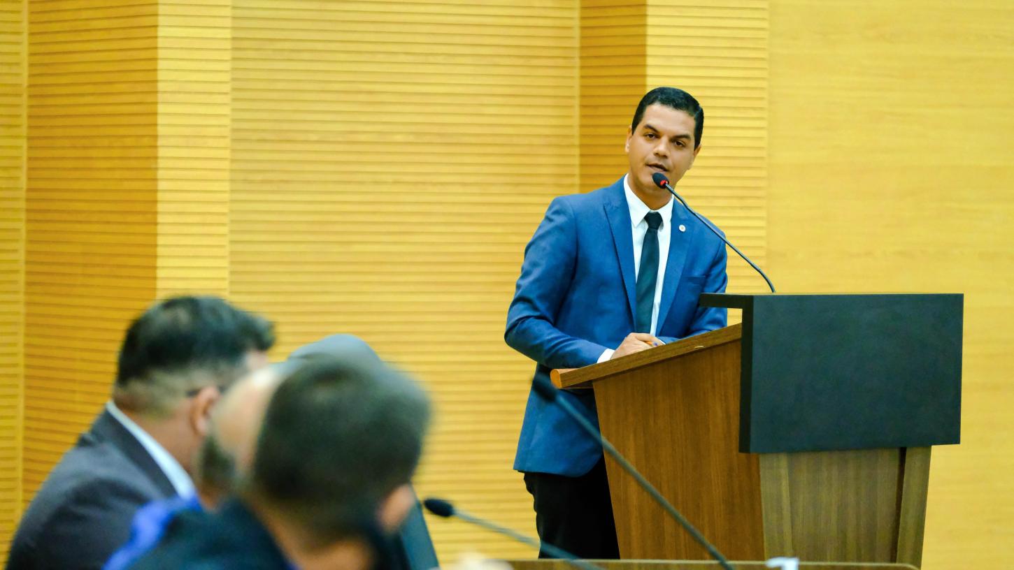 O deputado Cássio Gois destaca aprovação de projeto que valoriza os messários voluntários em Rondônia