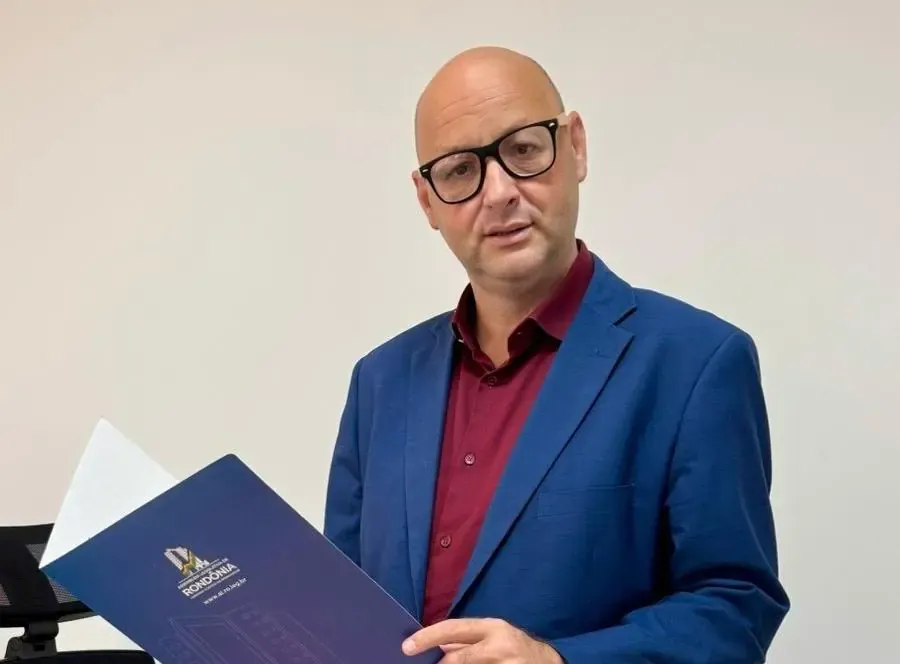 O erro de priorizar apenas as redes sociais na comunicação de um político