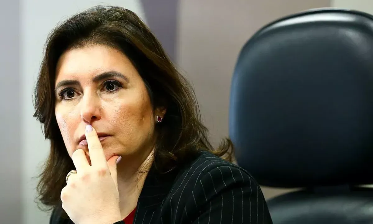 Simone Tebet é vaiada durante discurso no aniversário de Três Lagoas, sua cidade natal