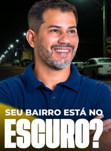 Vereador Nilton Souza orienta moradores sobre como solicitar reparos na iluminação pública