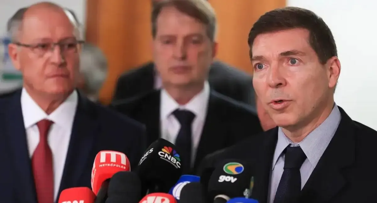 Empresários buscam acordo para evitar Retaliação contra taxa dos EUA