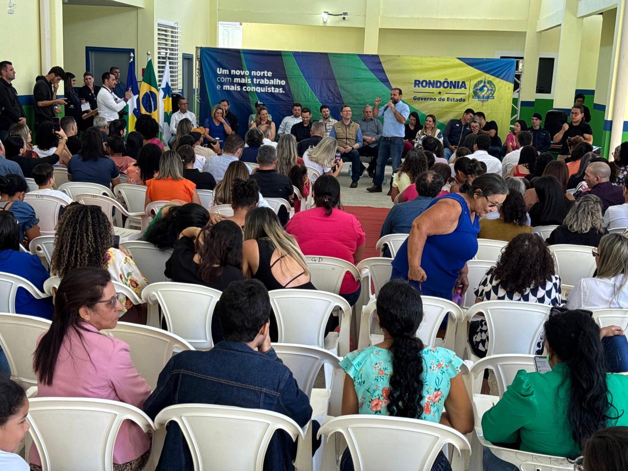 Laerte Gomes e governador Marcos Rocha entregam Escola 13 de Maio com novas instalações em Ji-Paraná