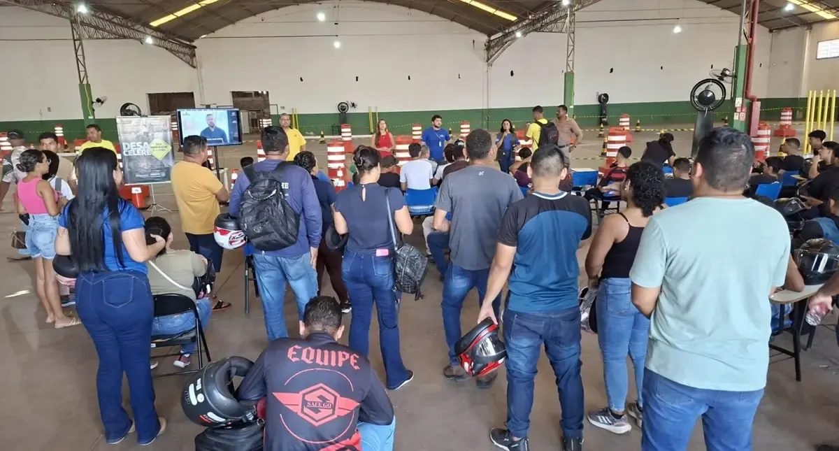 Candidatos à primeira habilitação participam da Semana Nacional de Prevenção a Acidentes com Motociclistas em Rondônia