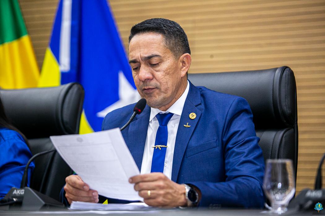 Eyder Brasil realiza sessão solene em homenagem aos Técnicos Industriais de Rondônia