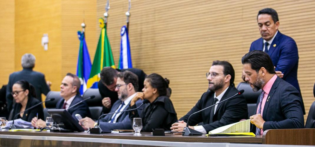Alero aprova PLs que garantem direitos a servidores do TCE-RO e DPE-RO por serviços na pandemia
