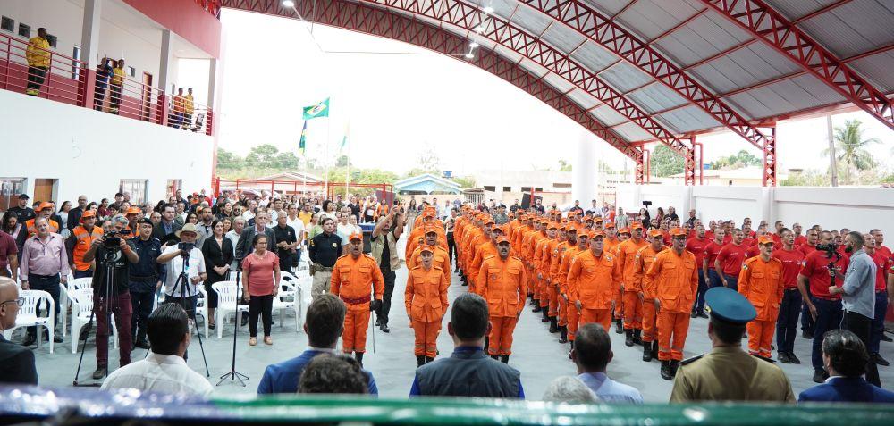 Buritis inaugura quartel do Corpo de Bombeiros construído com apoio de emenda parlamentar